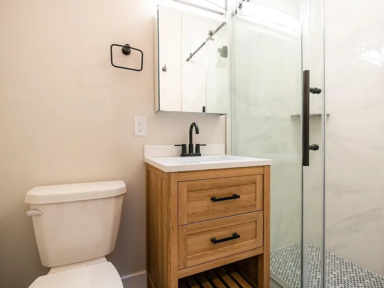 1915 S Norwood St #2 — Photo 10