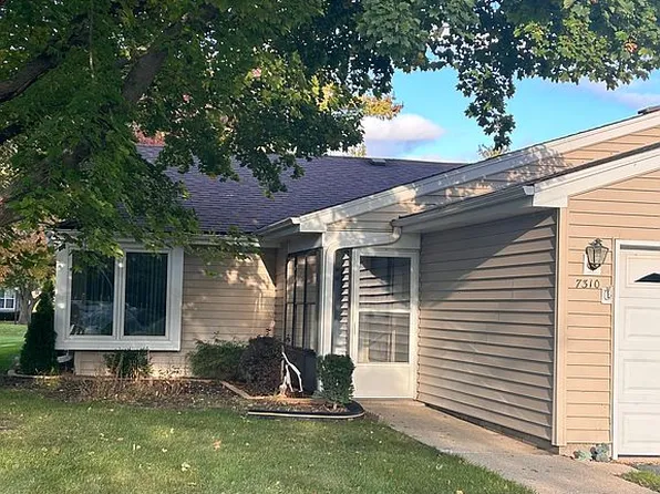 7310 Lynda Ct, Fox Lake, IL 60020