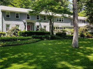485 Love Ln, Warwick, RI 02886