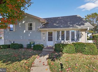 27 Rosemont Ave, Reading, PA 19607