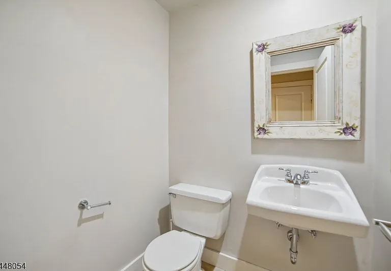 174 Bliss Rd — Photo 37