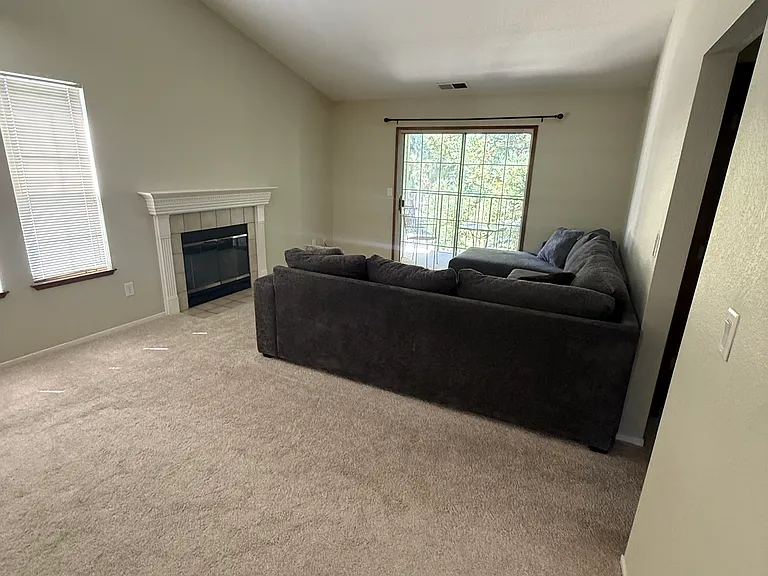 2400 Eilers Ln #1206 — Photo 11