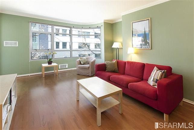 1st image of 403 Main St APT 216N