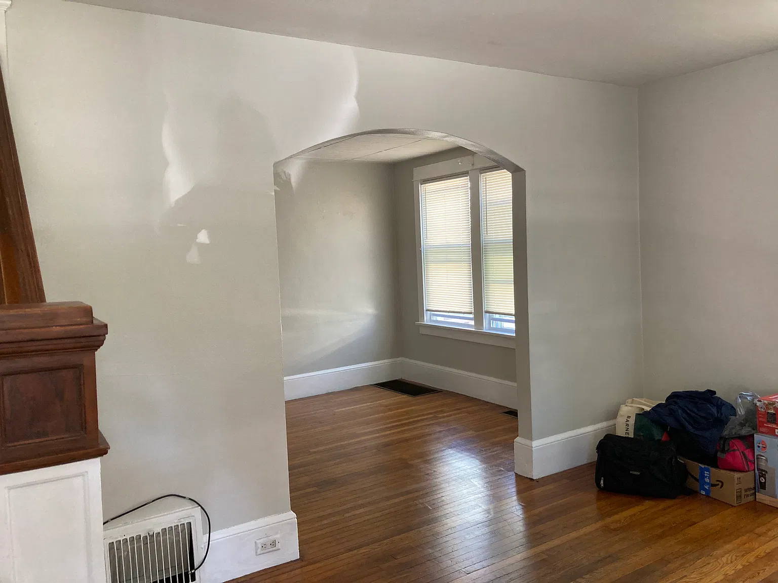 2 bed, 900 sqft, $800 — Photo 2