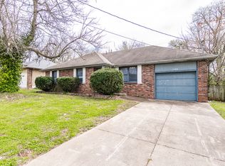 1140 E Scott St, SPRINGFIELD, MO 65802