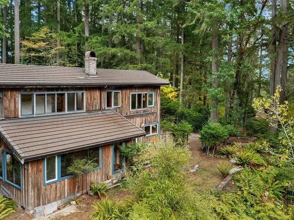 20915 111th Ave. SW, Vashon, WA 98070
