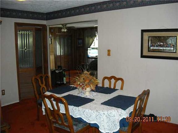 5th image of 934 N Temple Ave