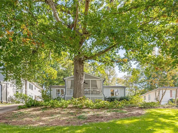 1695 Belle Isle Cir, Atlanta, GA 30329