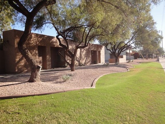 3rd image of 949 S McClintock Dr APT 4