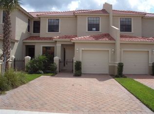 7603 Bristol Cir, Naples, FL 34120