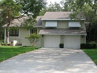 1st image of 8 Shumard Ct E