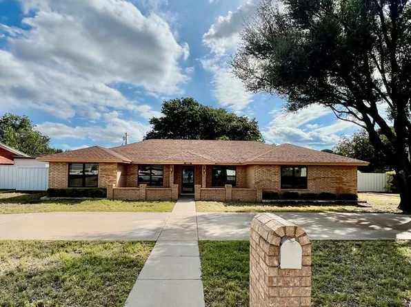 1004 Virginia Cir, Big Lake, TX 76932