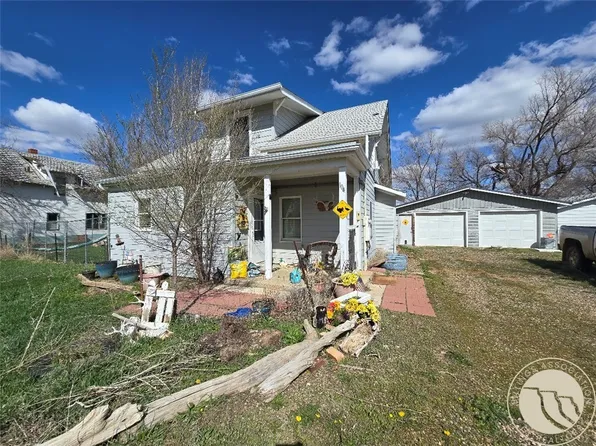6 S 4th St, Plevna, MT 59344