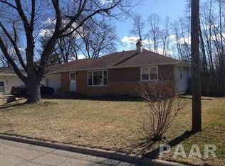 4704 W Crystal Ave, Bartonville, IL 61607