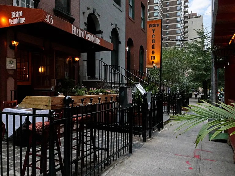 155 E 55th St #9A — Photo 13