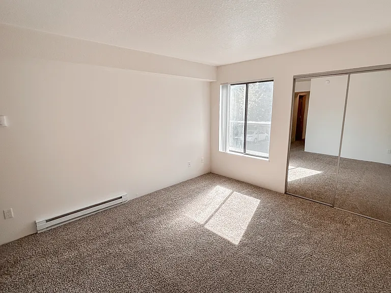 Stone Creek Apartments Beaverton — Photo 55