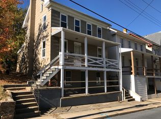 158 S Main St, Yoe, PA 17313