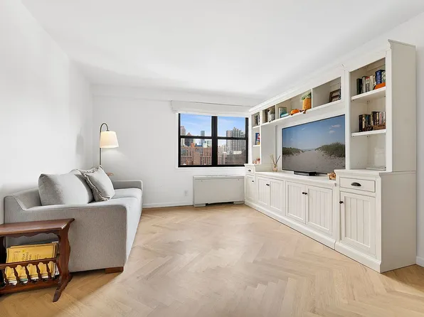 201 E 28th St #15L, Manhattan, NY 10016