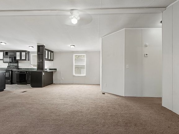 4th image of 3943 Cedar Bluff Rd