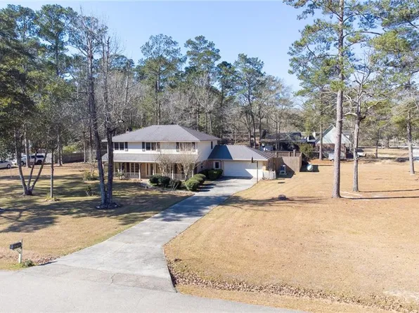 816 Pine Alley Dr, Pearl River, LA 70452