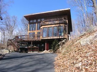 14 Candlewood Birches, Brookfield, CT 06804