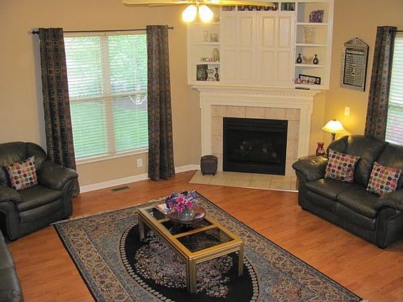 5th image of 6079 Joneswood Dr