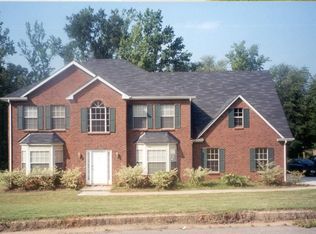 3475 Robin Point Dr, Decatur, GA 30034