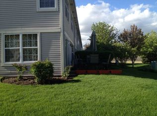 3138 Reflection Dr, Naperville, IL 60564