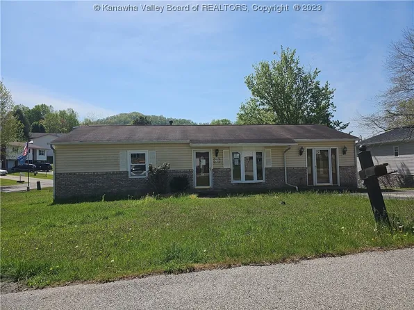 75 Beech Ln, Madison, WV 25130