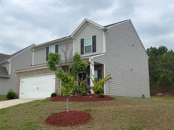 825 Fitzroy Dr, Athens, GA 30606