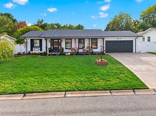 22 S Joyce Ellen Way, Saint Peters, MO 63376