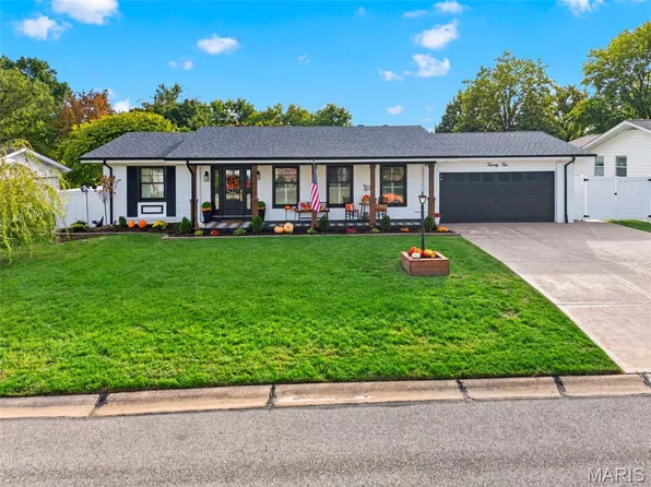 22 S Joyce Ellen Way, Saint Peters, MO 63376