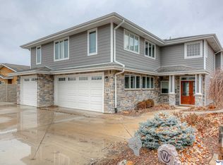 980 County Road West S #71, Fremont, NE 68025