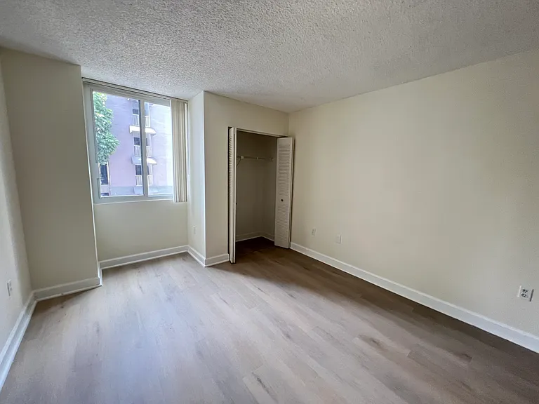 800 N Miami Ave #210 — Photo 11