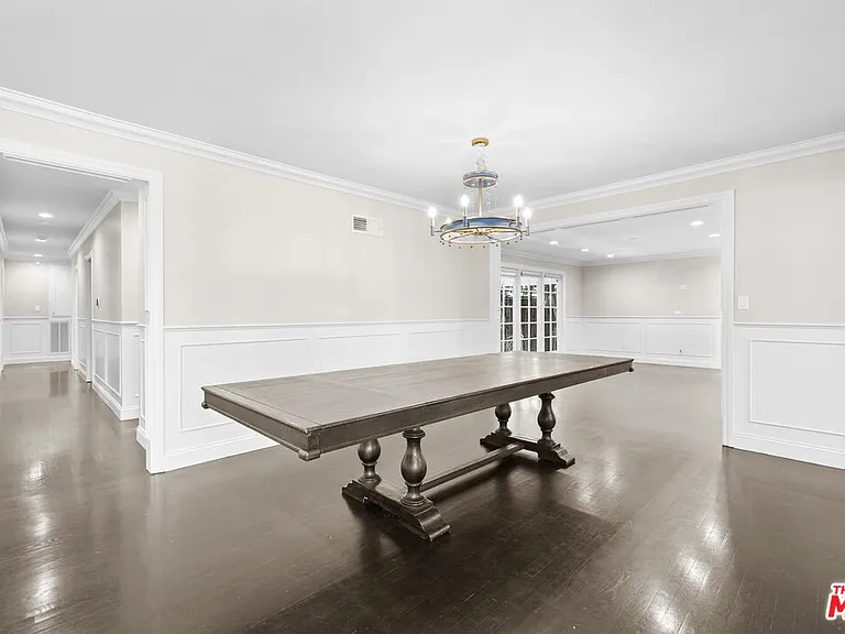 5525 Matilija Ave — Photo 3