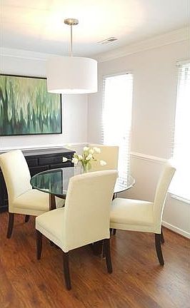 3rd image of 5561 Forest Hill Ave #5561