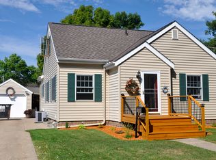 412 3rd St SW, Montgomery, MN 56069