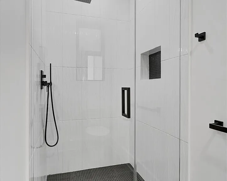 5520 Woodlake Ave — Photo 33