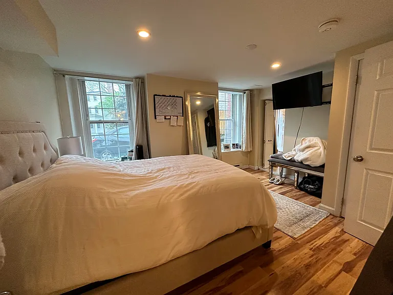 241 Middle St #11 — Photo 10