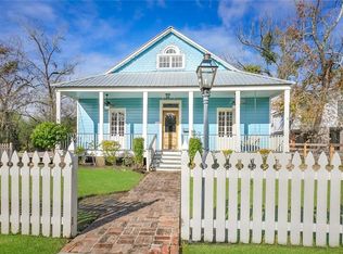 212 Lafitte St, Mandeville, LA 70448
