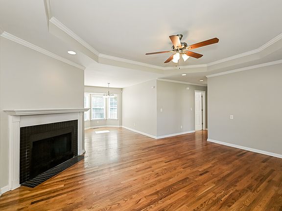 4th image of 2810 Rachel Ln