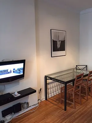 Rented by ALTER REALTY CO INC | media 8