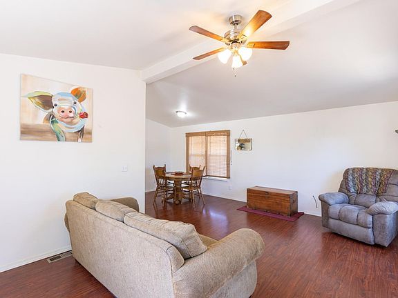 4th image of 1145 Adrienne Way