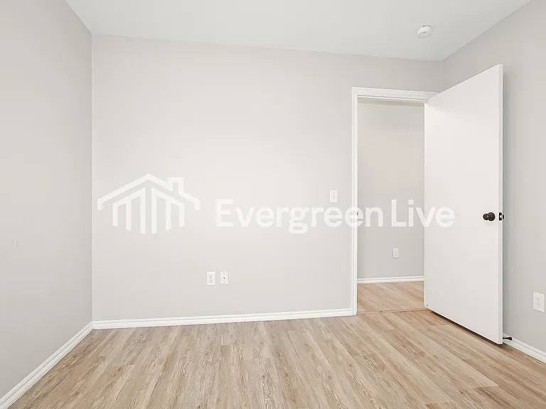 1613 Tara Dr — Photo 11