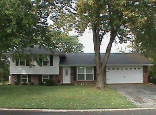 2828 Townway Rd, Danville, IL 61832