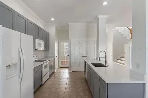 181 Longview Ave — Photo 9