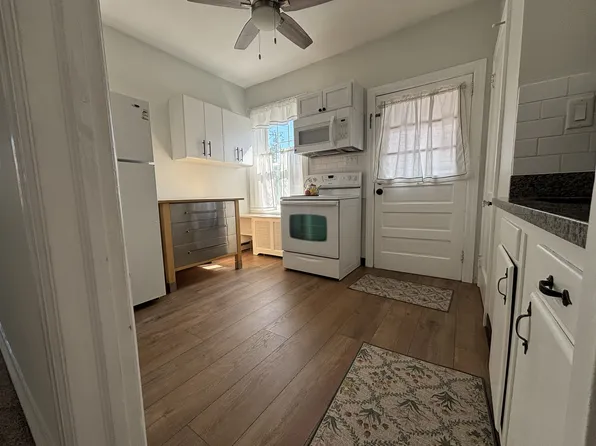 927 Ford St Floor 1, Bridgeport, PA 19405