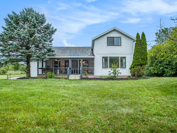 6561 122nd Ave, Fennville, MI 49408