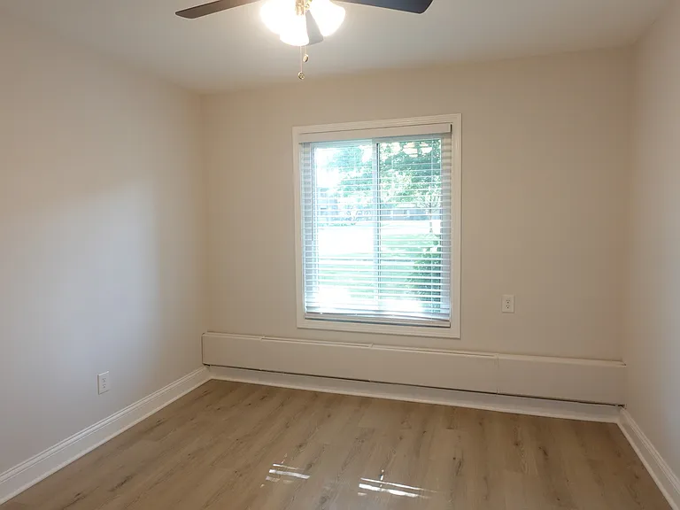 566 Somerset Ln #2 — Photo 18