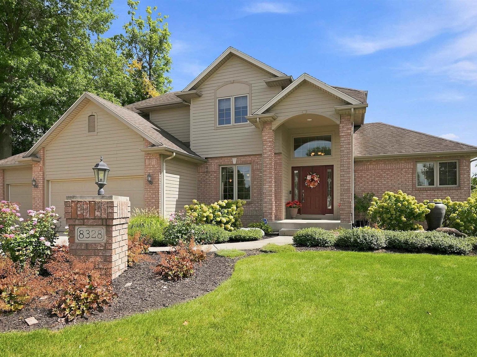 8328 Norwood Ct — Cherry Hill Golf Club